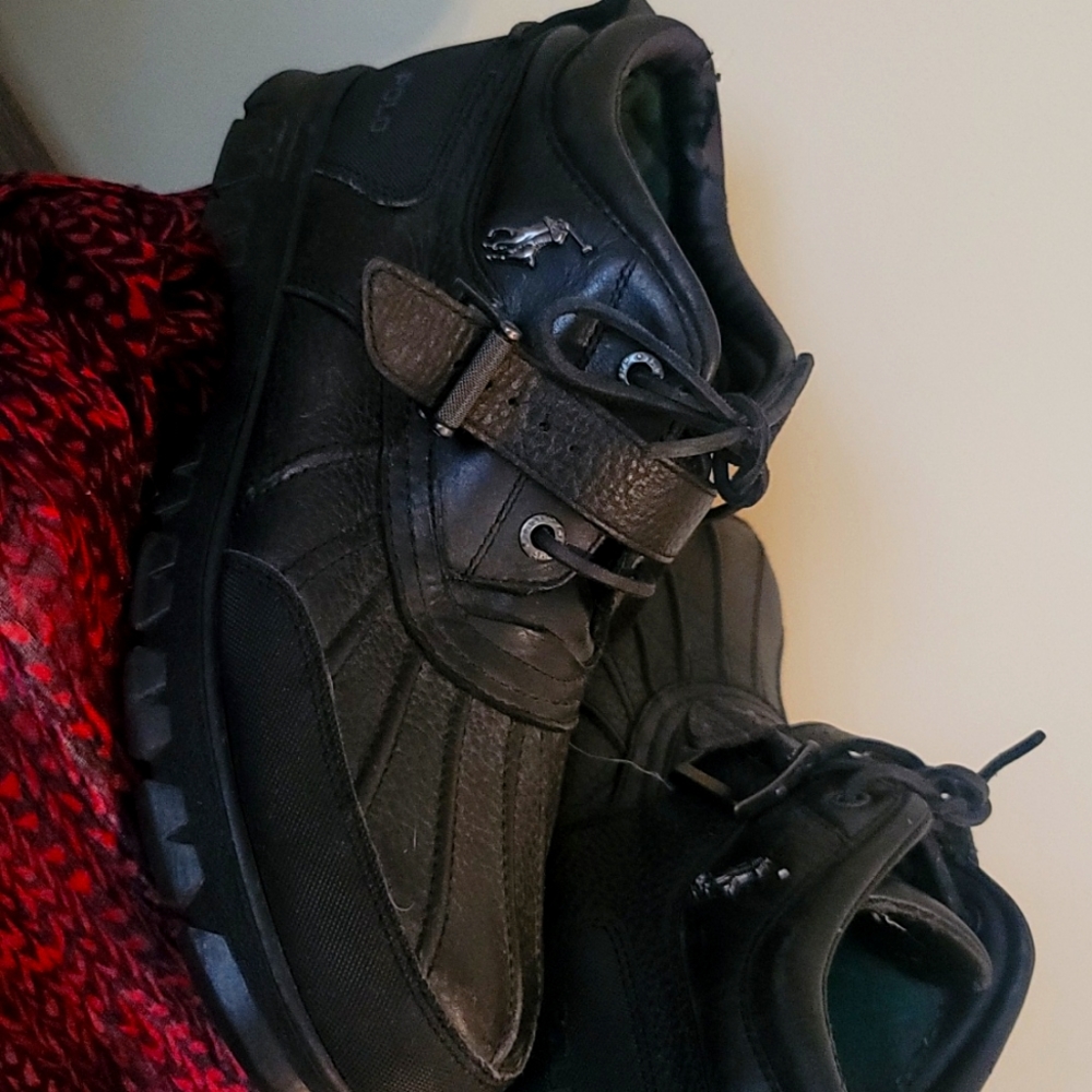 Size 11 Men black  Polo boot